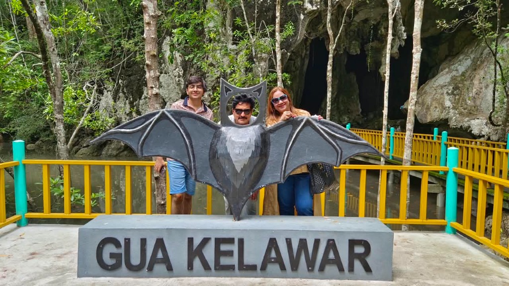 Gua Kelawar Bat Cave Tour
